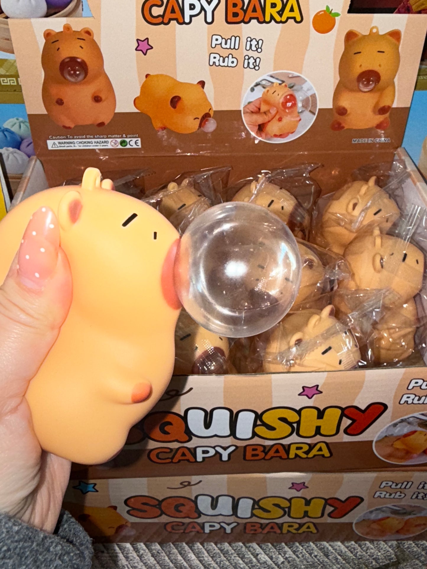 squishy capy bara