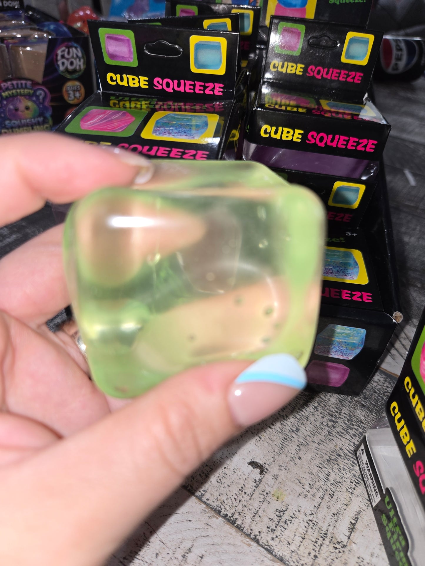 Cube squeeze squishy