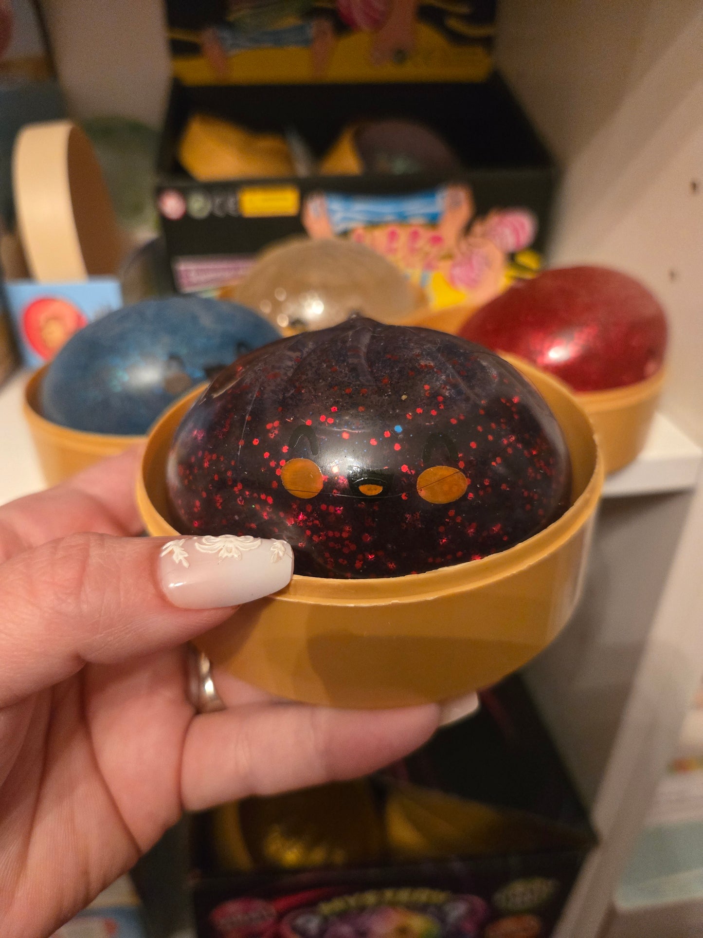 Glitter dumpling