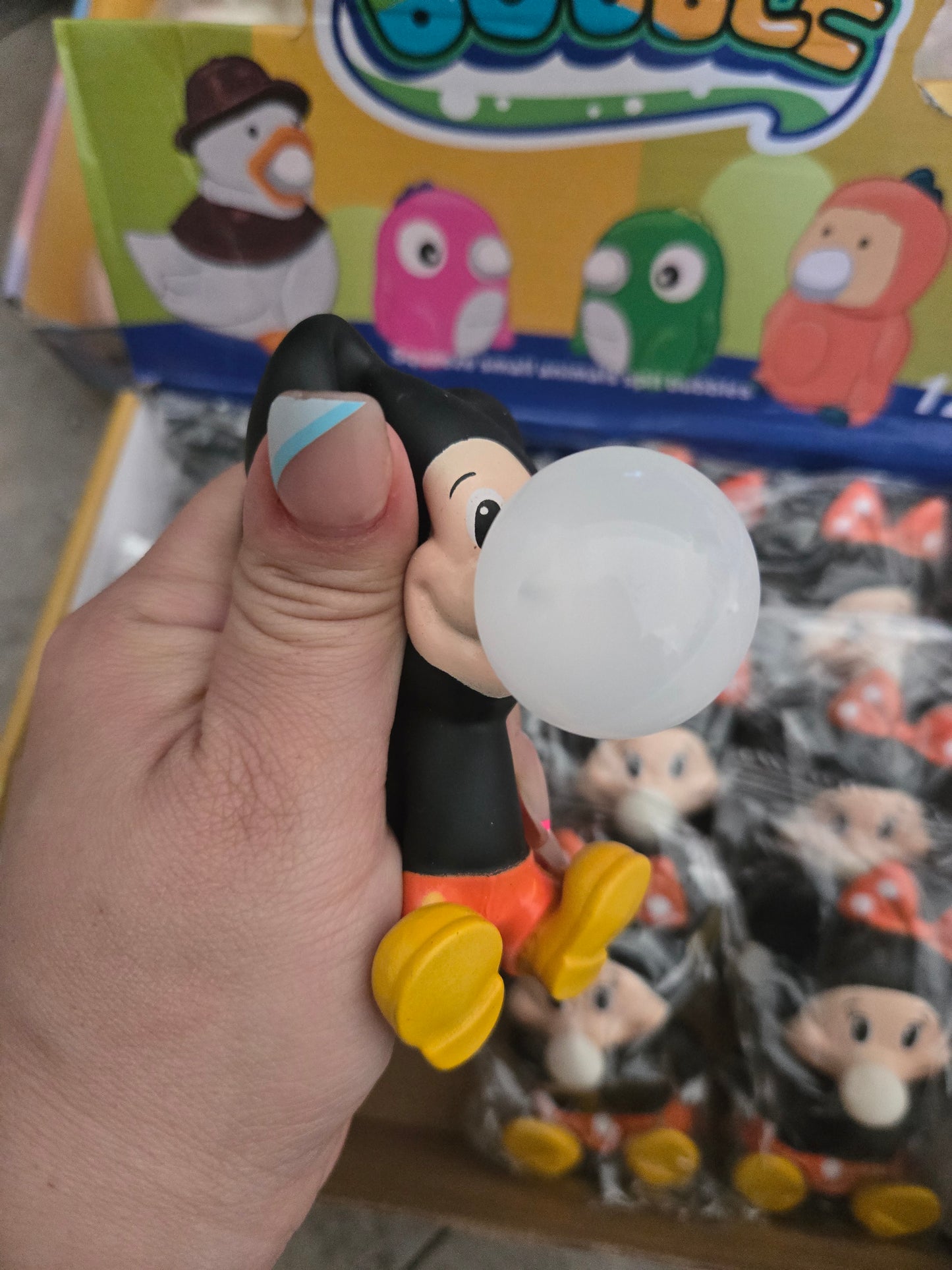 Blow bubble mouse