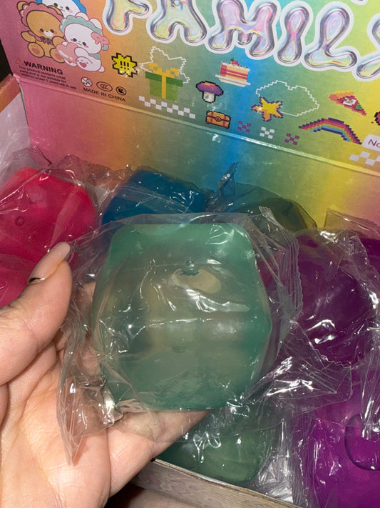 Gel cube squishy