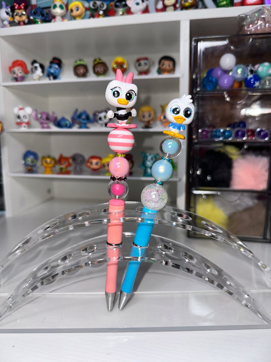 Pens Daisy or Donald