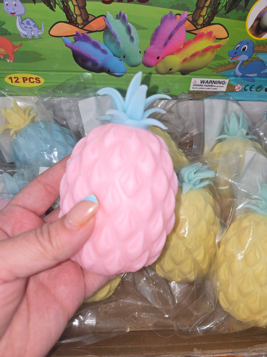 Pineapple squishy 🍍