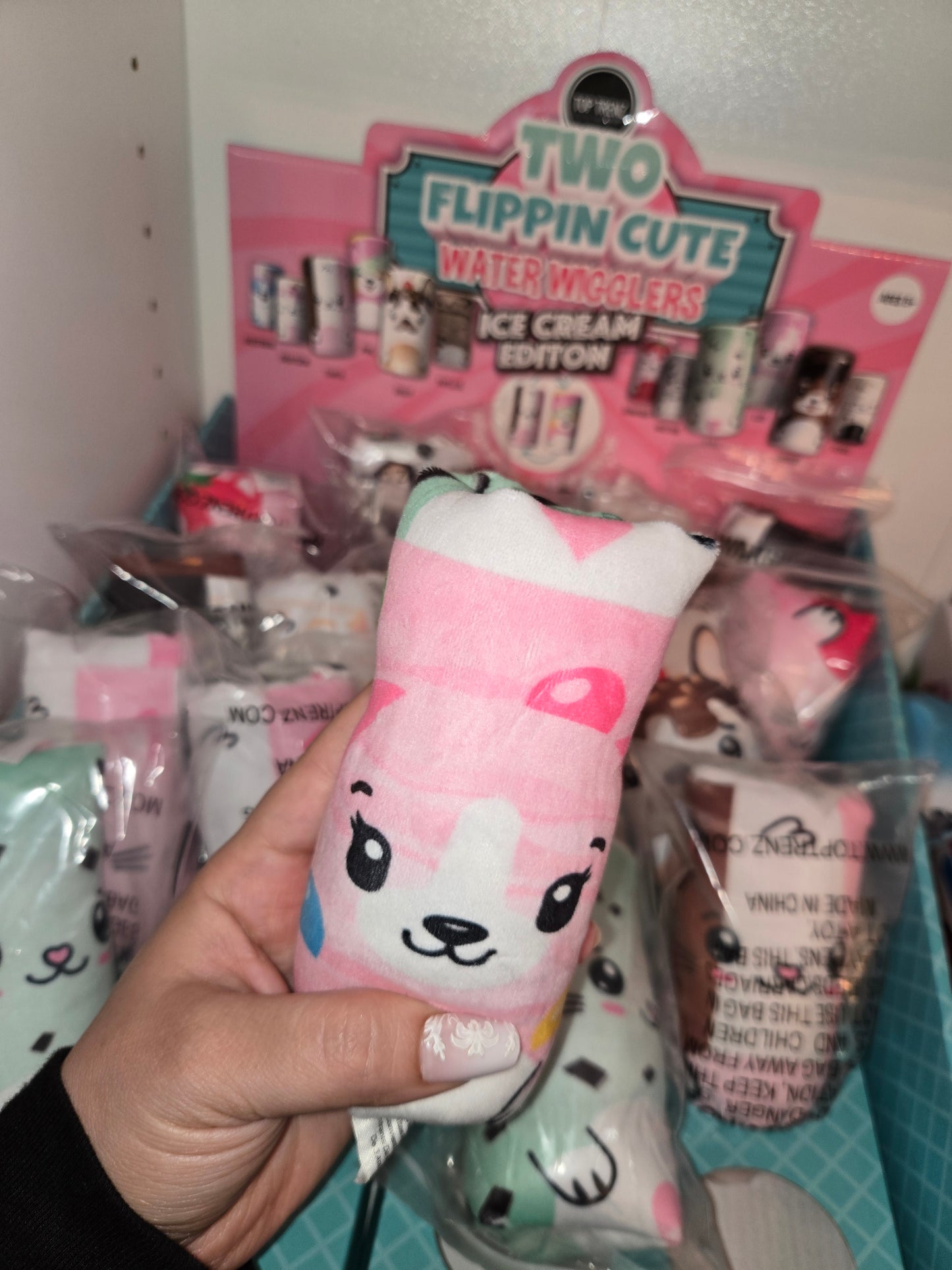 Two Flippin' Cute - Plush Water Wigglers Ice Cream Edition