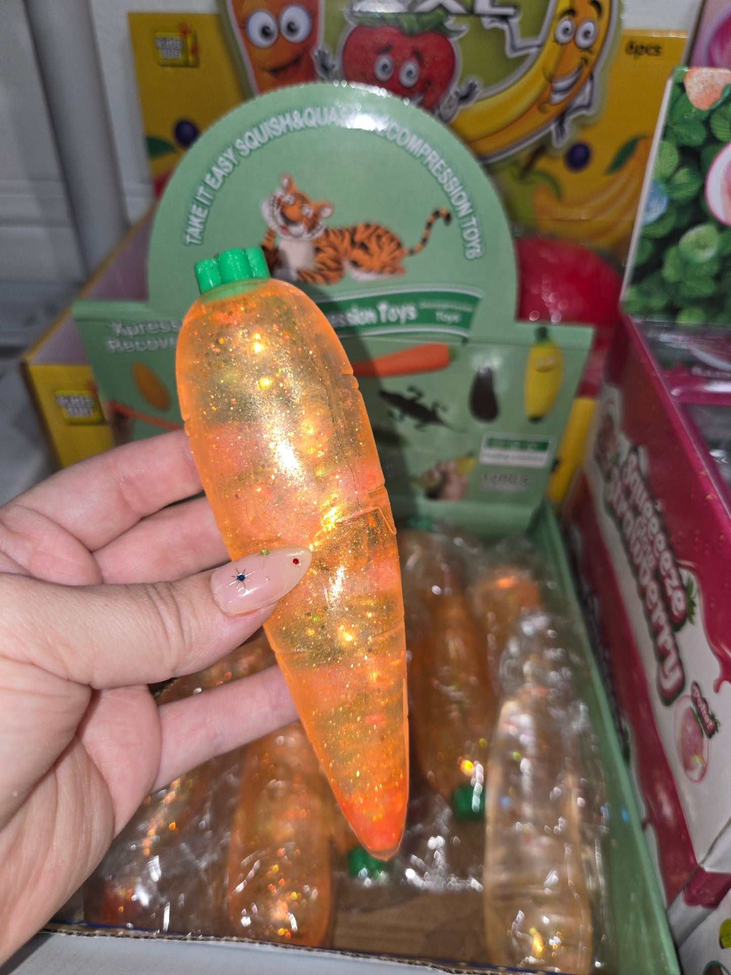 Glitter carrot