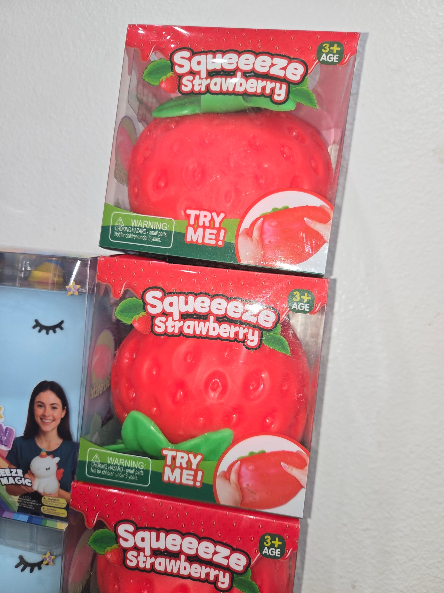 Boxed jumbo strawberry