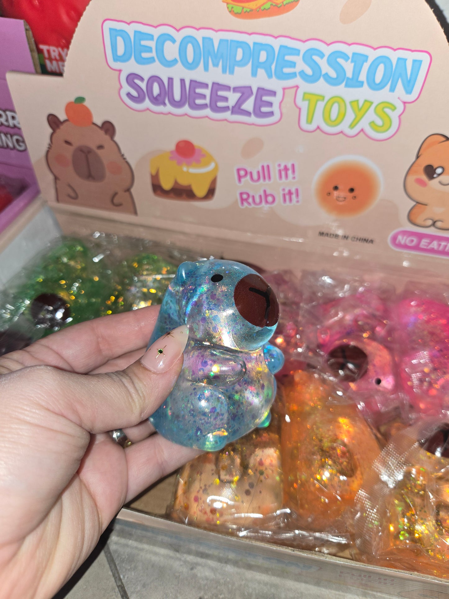 Glitter capybara squishy