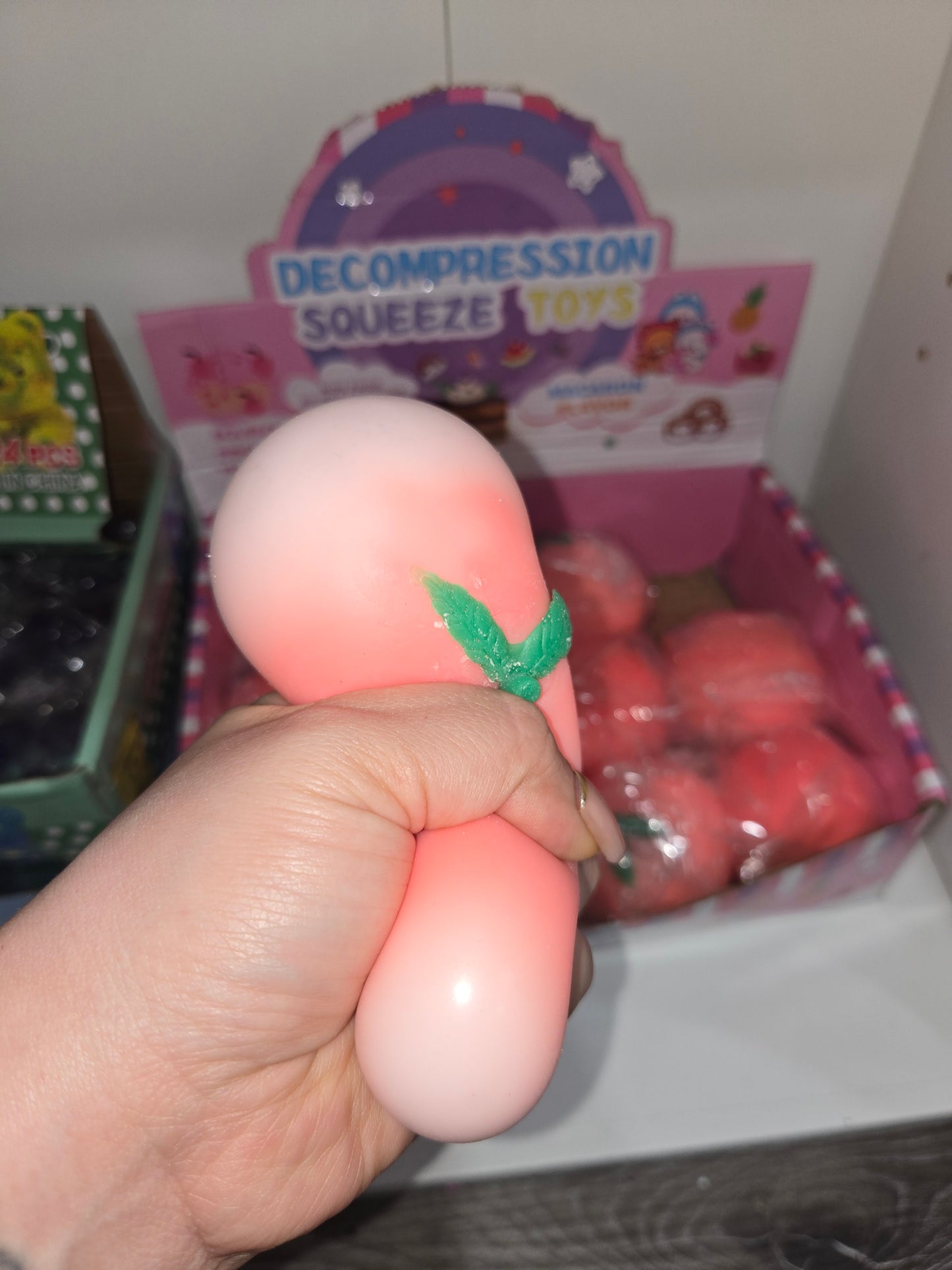 Peachy squish 🍑