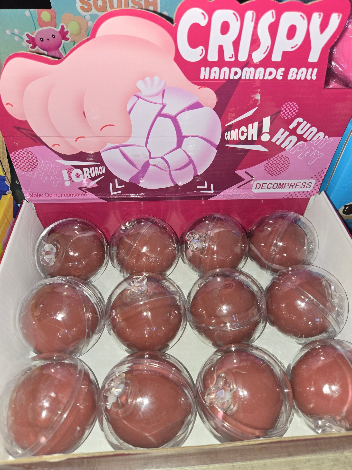 Crunchy crunch ball squish
