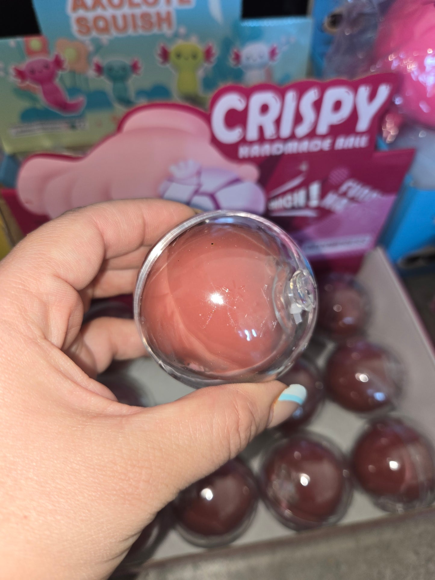 Crunchy crunch ball squish